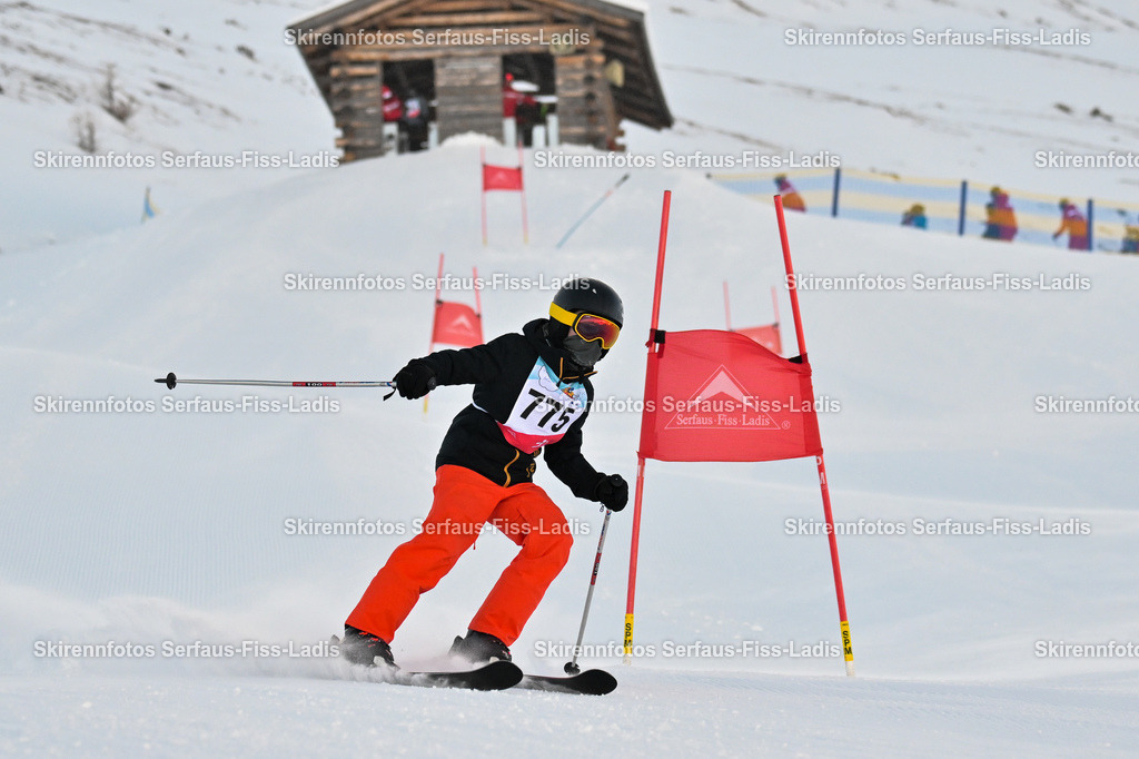 SRF_01.01.2026_0255 | SRF_01.01.2026_0255 - Realisiert mit Pictrs.com