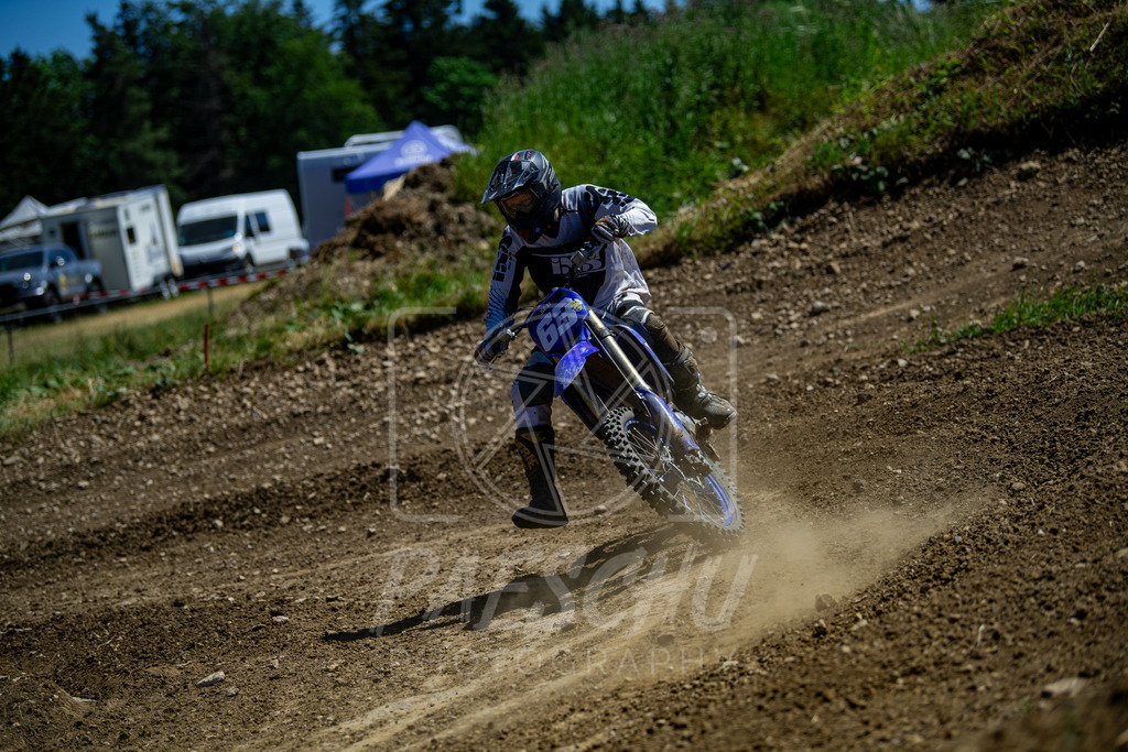 Se E+R (204) | Paeschuphoto Shop - Wer nicht sucht der auch nicht findet.Ob Motocrossbilder oder von einem besuchtem Spiel, Hauptsache Action. - Realisiert mit Pictrs.com