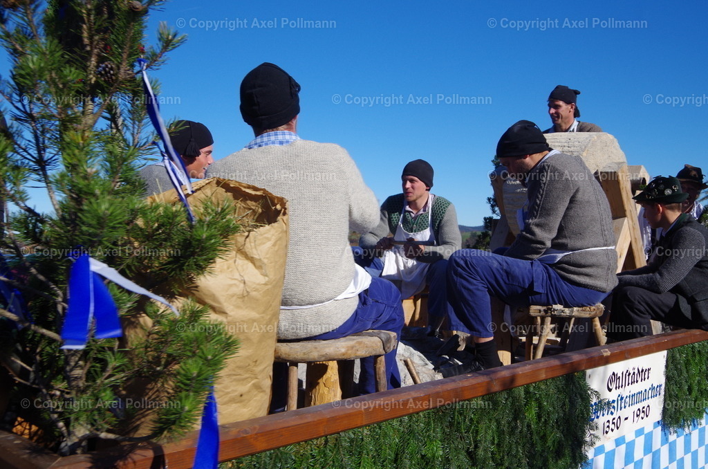IMGP8276 | fotografiert von Axel PollmannLeonhardi Wallfahrt Benediktbeuern und Murnau, Fronleichnam, Fasching, Landschaft im Loisachtal und Benediktbeuern  - Realisiert mit Pictrs.com