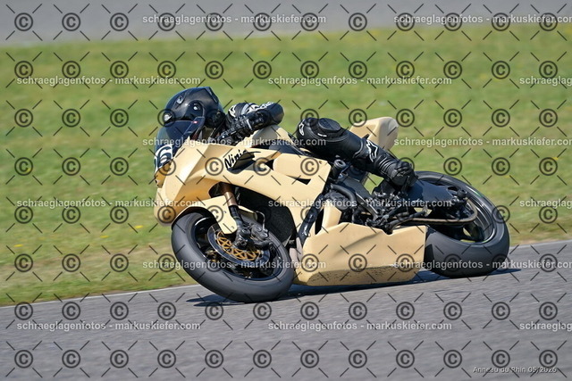 26BT01-1526 | 096 - Realisiert mit Pictrs.com