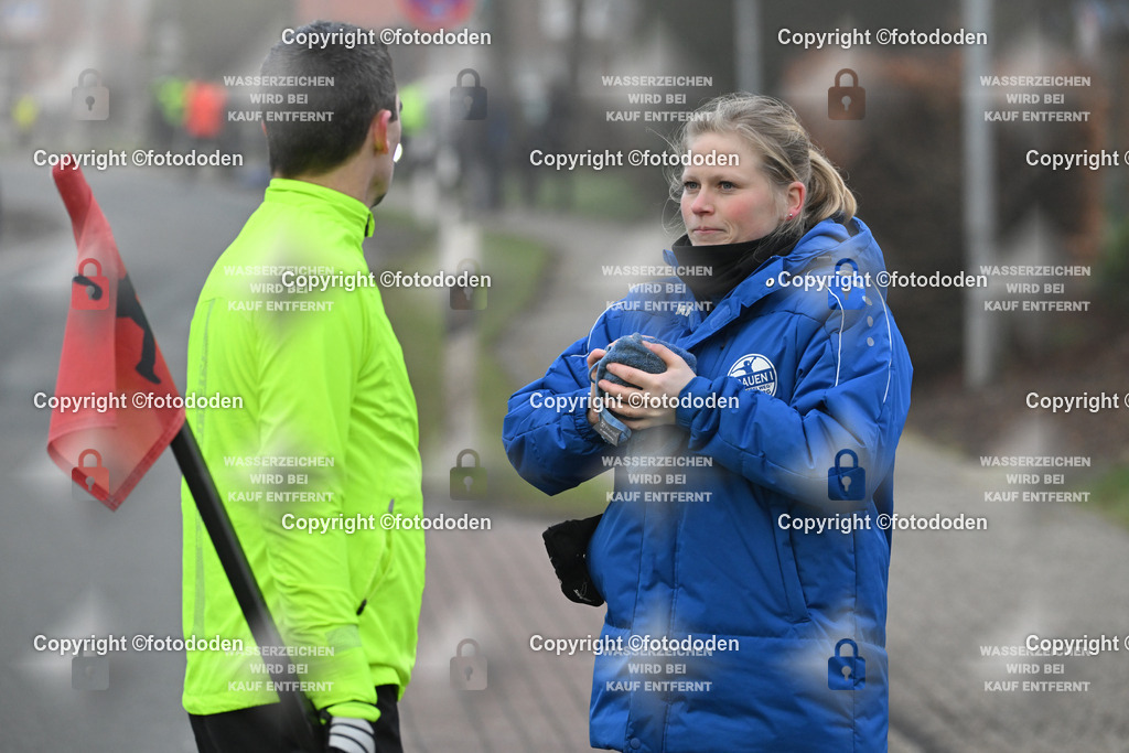 DSC_9912 | Daniela Rocker / Blomberg I (rechts) Lars Janssen / Bahnanweiser Blomberg (links)