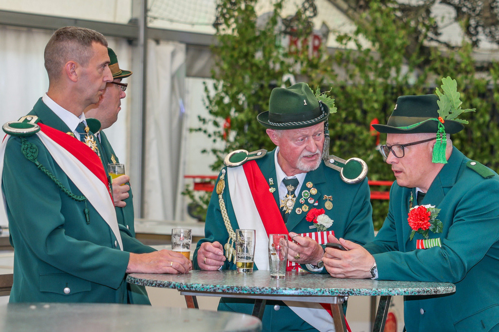 top-top.de-250530-010 | Foto, Video, Fotografie, Videografie, Fotobox, DJ, Discjockey, Musik, Musikbox, Veranstaltung, Photobooth, Amazon, Ebay, Buchtipp, Bestseller, Autor, Verlag, Buch, Wesel, Hamminkeln, NRW, Dinslaken, Rees, Drohne, Hochzeit, Party, Fotobox, Wesel, Fotograf