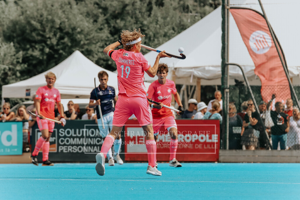 EM_MU18_F_GER-FRA_Lille_bearbeitet (83 von 433) | lanaschraderfotografie - Realisiert mit Pictrs.com