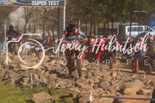 JHF.ECHT.4h.Samstag104 | jennyhubatsch-endurofotografie