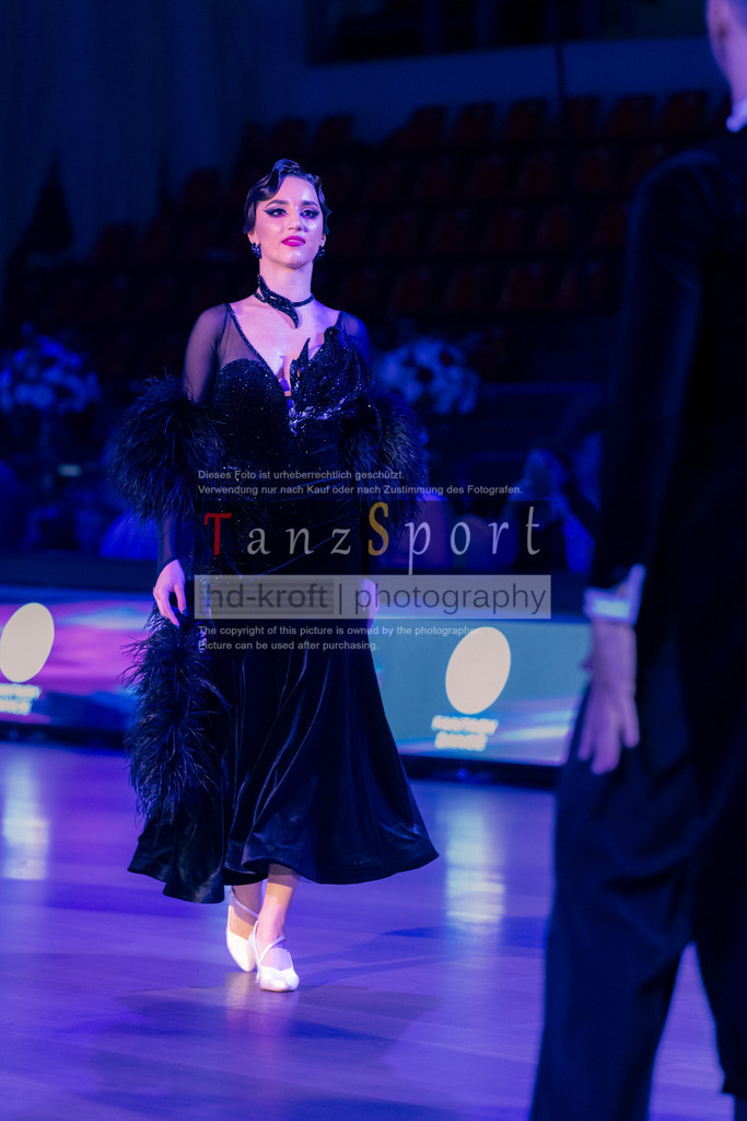 IMG_8764 | Tanzsportbilder, Standardtanz, Lateintanz, WDSF, DTV, LTVB, dancecomp, goc, hessen tanzt, blaues band der spree, walzer, tango, wiener walzer, slowfox, quickstepp, samba, rumba, cha-cha-cha, paso doble. jive, hd-kroft photography, turniertanzsport