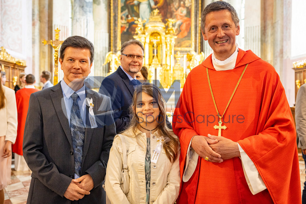 Trainproduction-20240519-1 | Firmung Klagenfurt-Dom 19.05.2024 10:30 Uhr