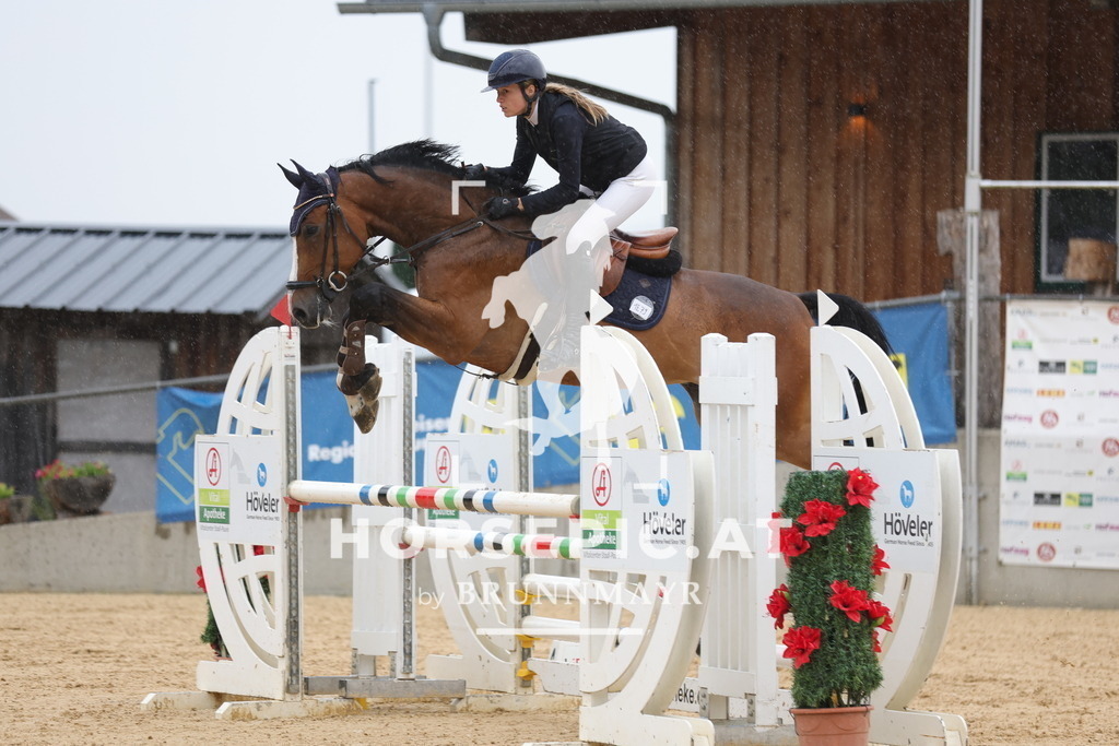 0P6A2443 | Willkommen bei Brunnmayr - Design & Fotografie – Ihrem Spezialisten für Reitturniere und Pferdeveranstaltungen in Oberösterreich, Salzburg und Bayern! Seit über 17 Jahren sind wir leidenschaftlich dabei.