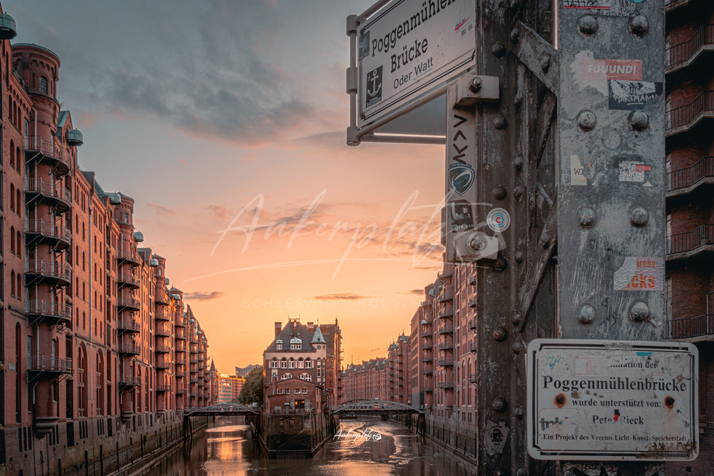 Wasserschloss Hamburg | ankerplatz-schleswig-holstein - Realisiert mit Pictrs.com