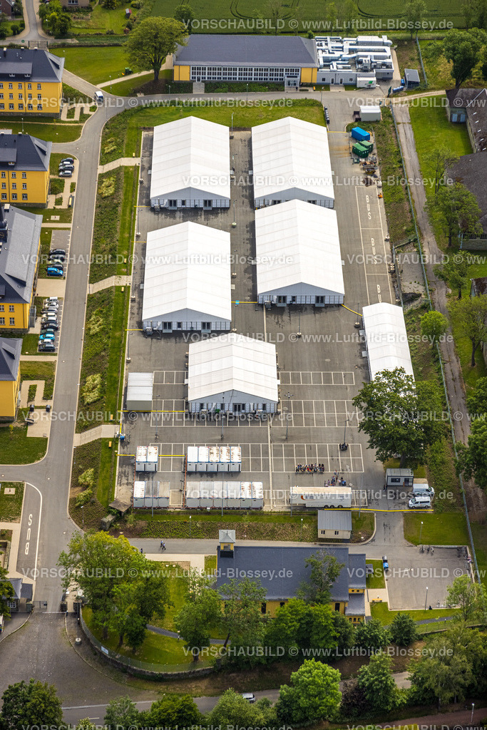 Soest220600531 | Luftbild, ehemalige Kanaal van Wessem Kaserne, Wohnanlage und Flüchtlingsunterkunft, Soest, Soester Boerde, Nordrhein-Westfalen, Deutschland