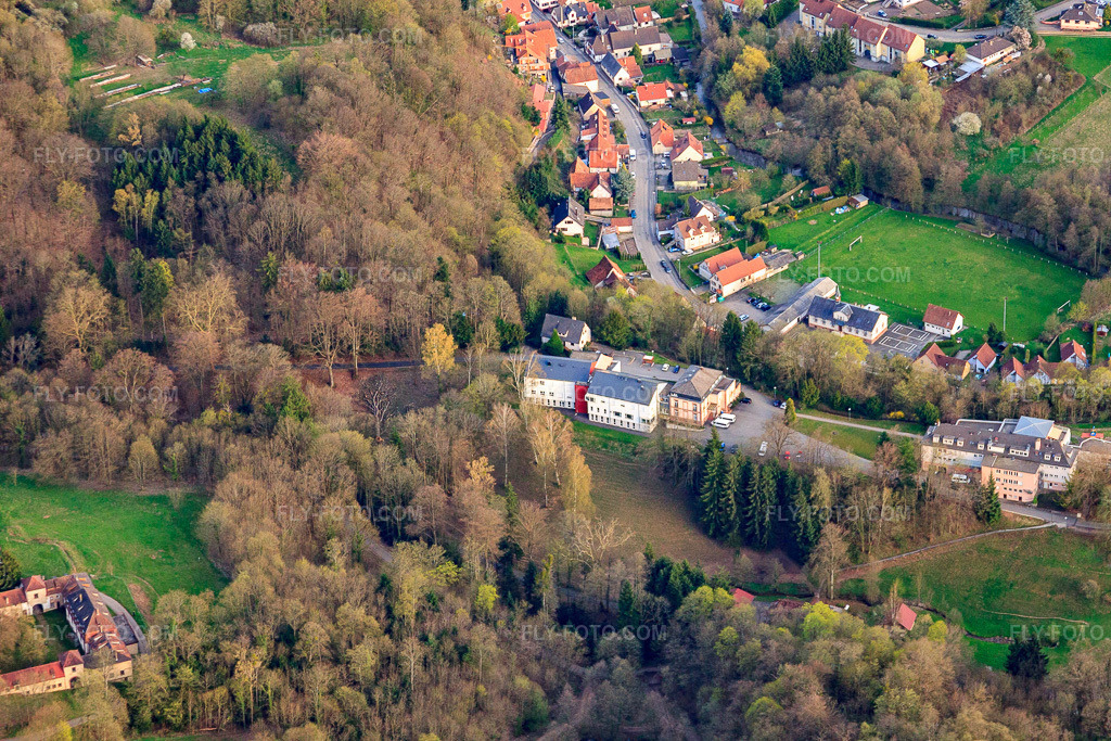 Aerial view: Rue de la Vallée in the district Weiler in Wissembourg in the state Bas-Rhin, France.Photo: IMG_56568.jpg taken on 04/17/2013 by Werner Riehm/FLY-FOTO.comResolution of the original: 4752 x 3168 pxla ville de Wissembourg (Alsace - France)