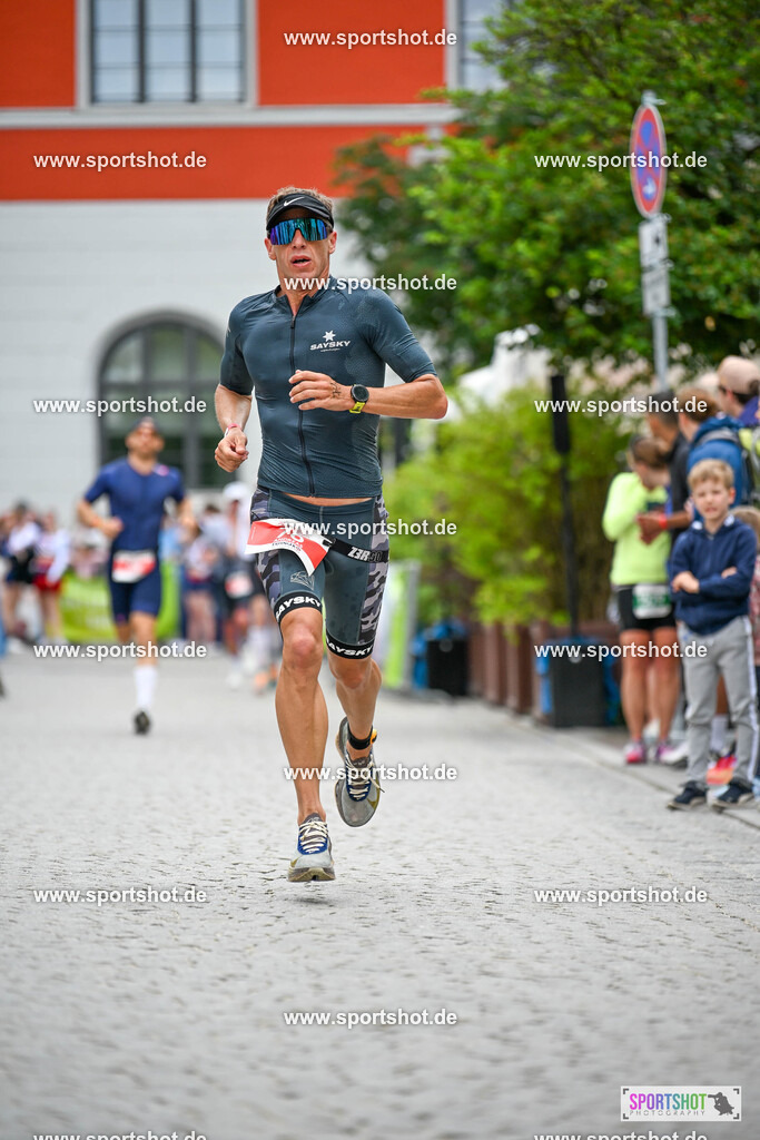 SZI_5956 | Stadttriathlon Erding 2025. #yourpictrs #sportshot_your_pictrs @Sportshotphotography #stadttriathlonerding Copyright: www.sportshot.de