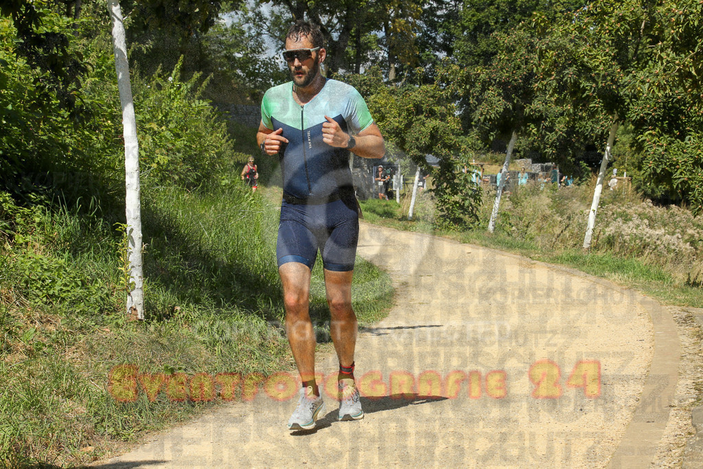 250824_1234_EX1_9798 | Sportfotografie im Rhein-Sieg Kreis, Köln, Bonn, NRW, Rheinland Pfalz, Hessen, etc. Unser Tätigkeitsfeld umfasst den Laufsport vom Volkslauf über den Marathon, Duathlon, Triathon bis zum Ultralauf wie Kölnpfad Ultra oder Schindertrail.