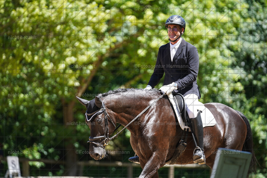 20240705-FAH03944 | Turnierbilder von Grafing, Reitsportbilder, Turnierfotos, Turnierfotografen Bayern, Pferdefotograf, Fotoagentur Herrmann