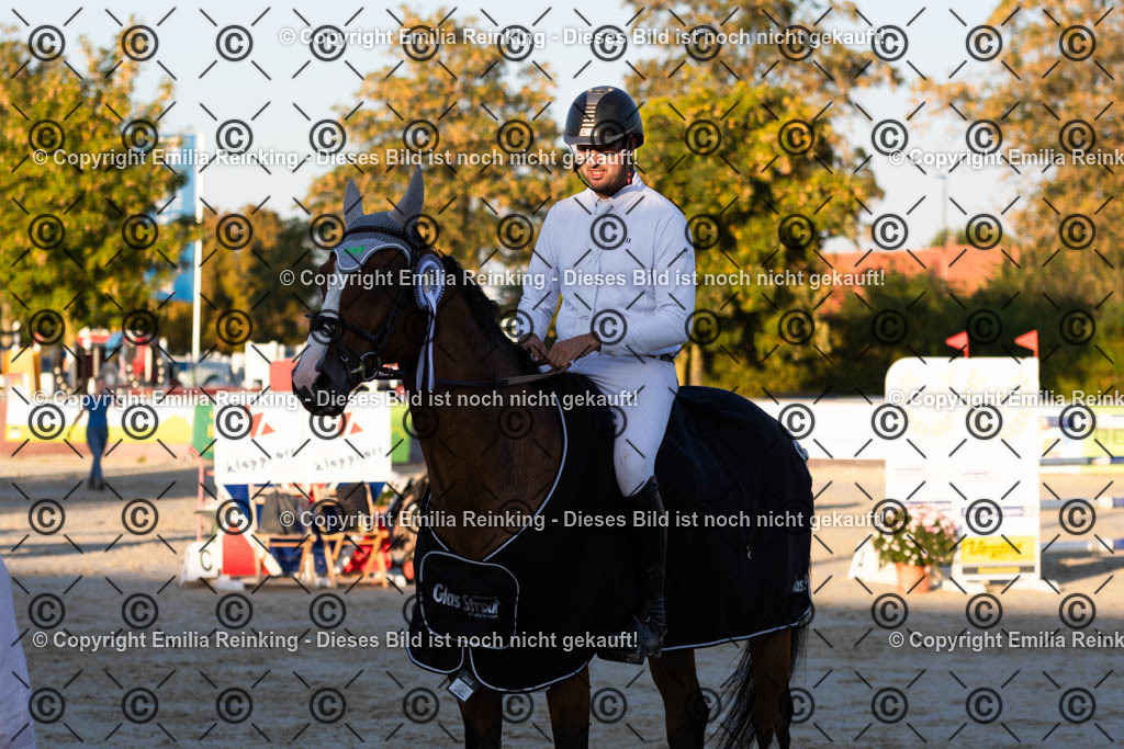 CL5A8338 | Emilia Reinking Fotografie - Realisiert mit Pictrs.com