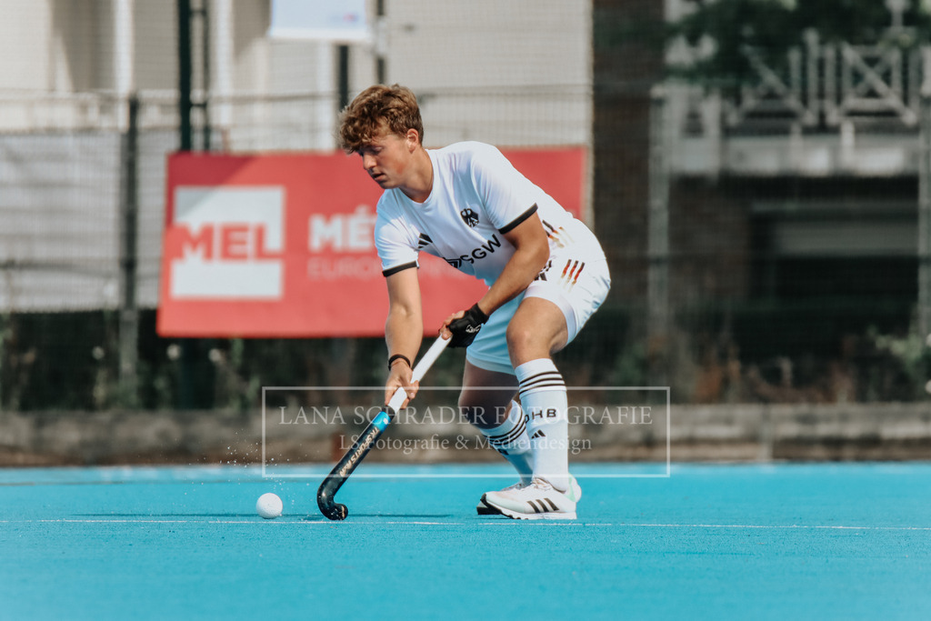 U18_EM_BOYS_HF1_GER-BEL_18.07.25_Lille (149 von 900) | lanaschraderfotografie - Realisiert mit Pictrs.com