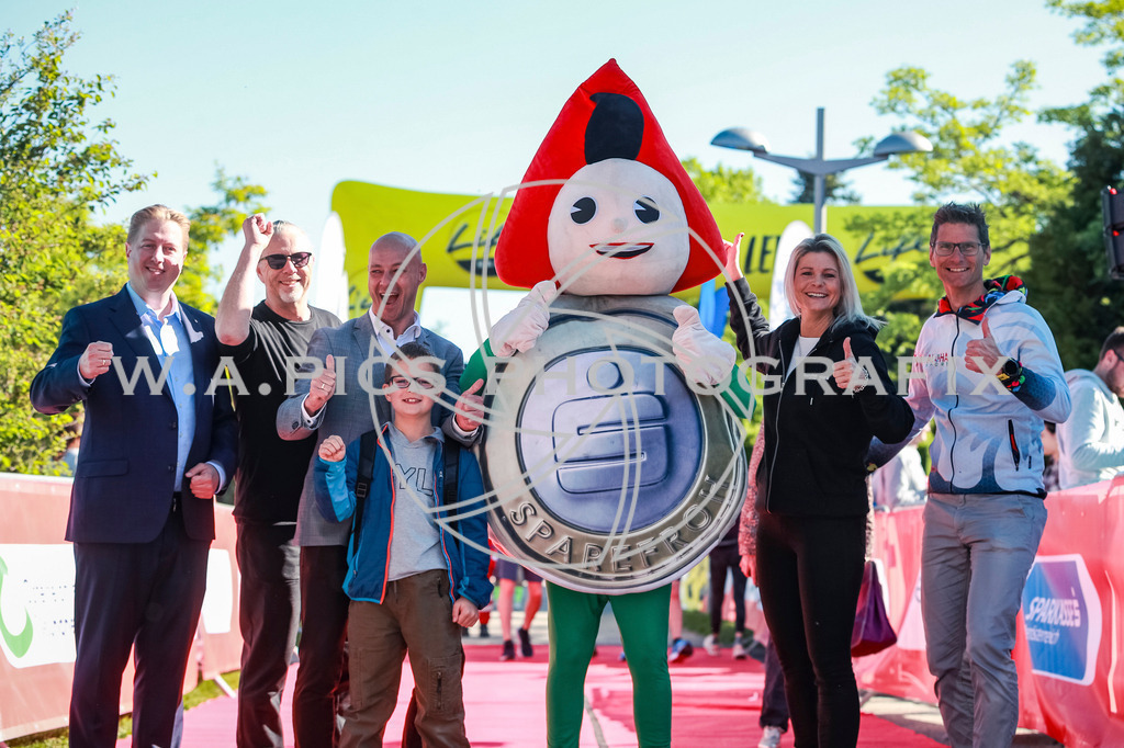 ..... | LINZ,AUSTRIA,27.April 25, Int. 3 Brückenlauf Linz  , Image shows: Photo: WAPICS / Manuel Binder