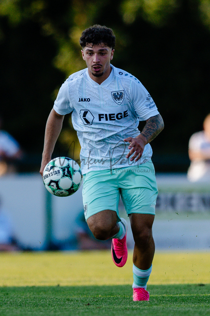 Testspiel, Saison 2026/27: SC Preußen Münster - Kickers Emden | Billerbeck, 10.07.2026: Testspiel, SC Preußen Münster gegen Kickers Emden auf der Anlage des DJK Billerbeck in Billerbeck. Foto: sportfotografie.ms | Markus Paletta - Realisiert mit Pictrs.com