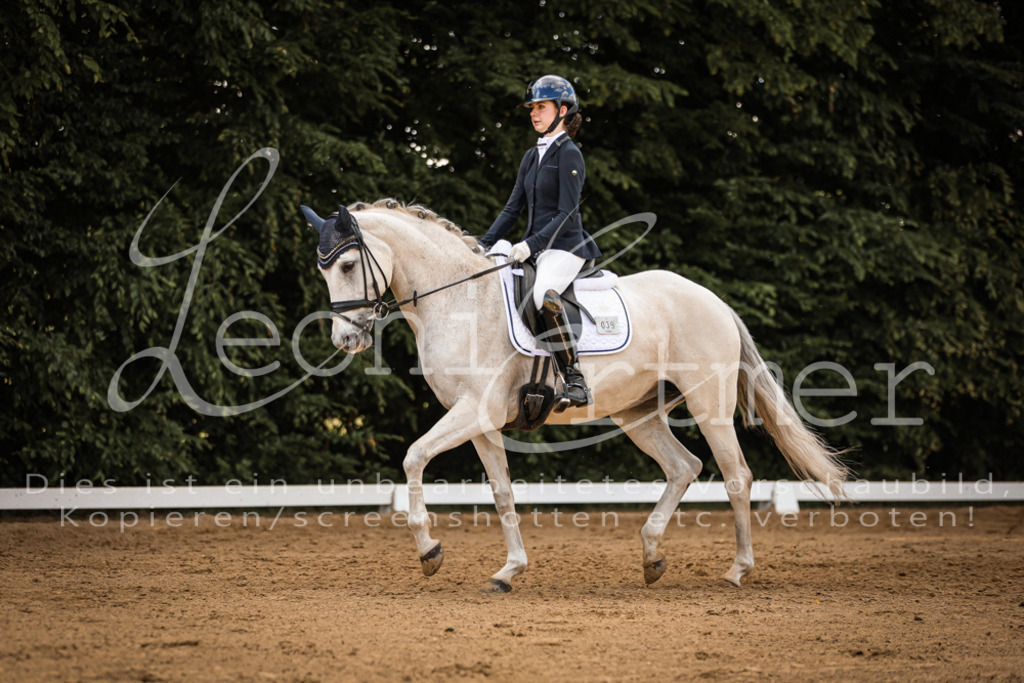 10.FrDrL00480 | Leoni Ertmer Photography - Realisiert mit Pictrs.com