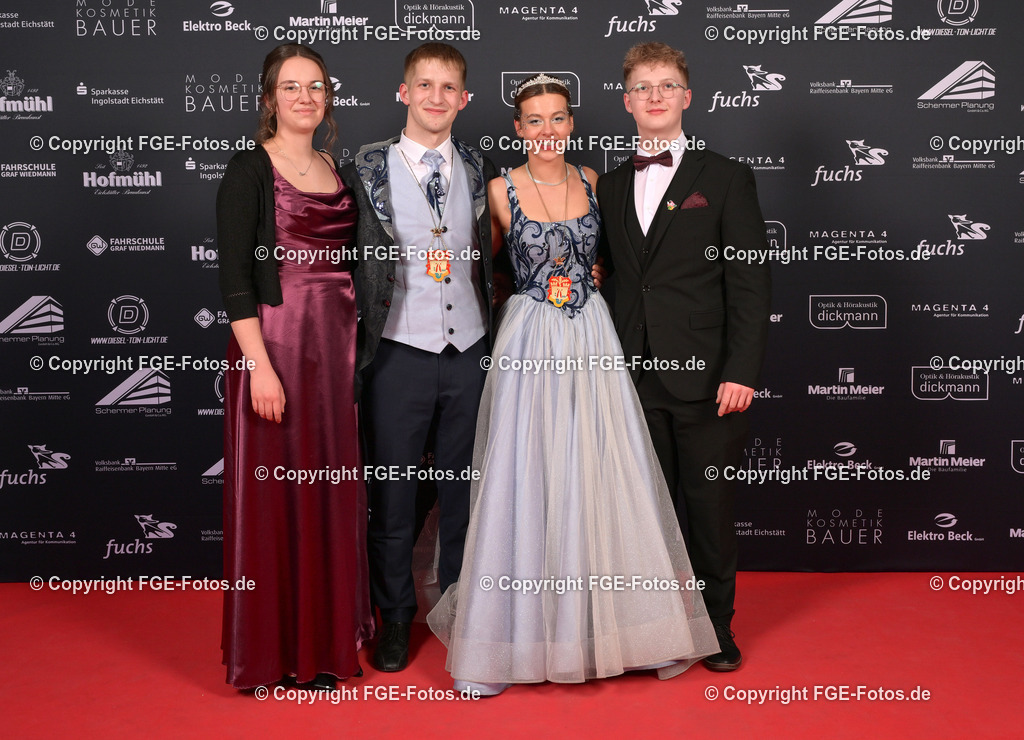 20250208-fge-hofball-0126 | Hofball der FGE am 08.02.2025 im Alten Stadttheater in Eichstätt. - Realisiert mit Pictrs.com