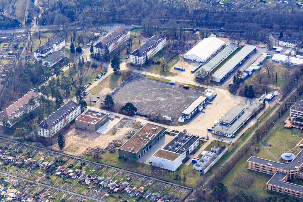 Luftbild: Hubschrauberlandeplatz am KIT Campus Ost im Ortsteil Rintheim in Karlsruhe im Bundesland Baden-Württemberg in Deutschland. Foto: IMG_086366.jpg vom 26.02.2016 durch Werner Riehm/FLY-FOTO.de