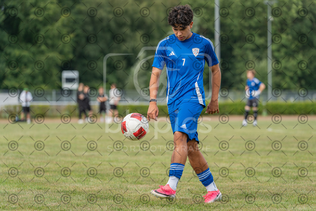 _DSC7741 | Professionelle Fußball- und Sportfotografie. Spielbilder online ansehen und kaufen – Einzelbilder oder komplette Galerien in hoher Qualität. - Realisiert mit Pictrs.com