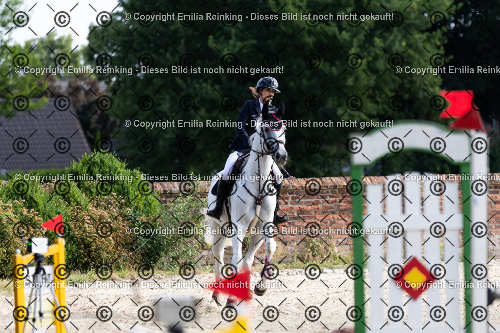 CL5A6097 | Emilia Reinking Fotografie - Realisiert mit Pictrs.com