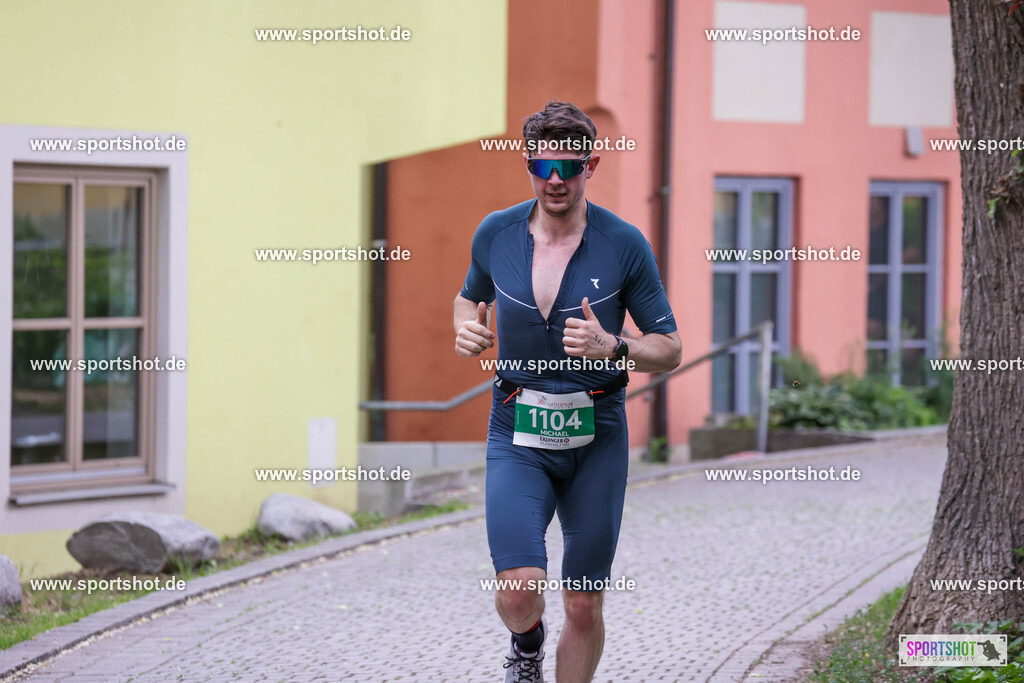 KSZ_4065 | Stadttriathlon Erding 2025. #yourpictrs #sportshot_your_pictrs @Sportshotphotography #stadttriathlonerding Copyright: www.sportshot.de