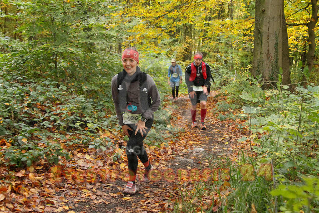251026_1258_EV4_6208 | Sportfotografie im Rhein-Sieg Kreis, Köln, Bonn, NRW, Rheinland Pfalz, Hessen, etc. Unser Tätigkeitsfeld umfasst den Laufsport vom Volkslauf über den Marathon, Duathlon, Triathon bis zum Ultralauf wie Kölnpfad Ultra oder Schindertrail.