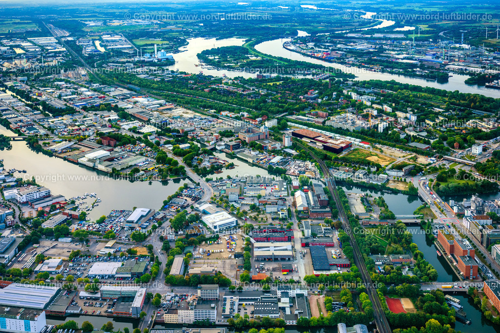 Hamburg_Rothenburgsort_ELS_6366200925 | HAMBURG 20.09.2025 Industrie- und Gewerbegebiet " Großmannstraße " an der Straße Bullenhuser Damm in Hamburg, Deutschland. // Industrial and commercial area " Grossmannstrasse " on street Bullenhuser Damm in Hamburg, Germany. Foto: Martin Elsen