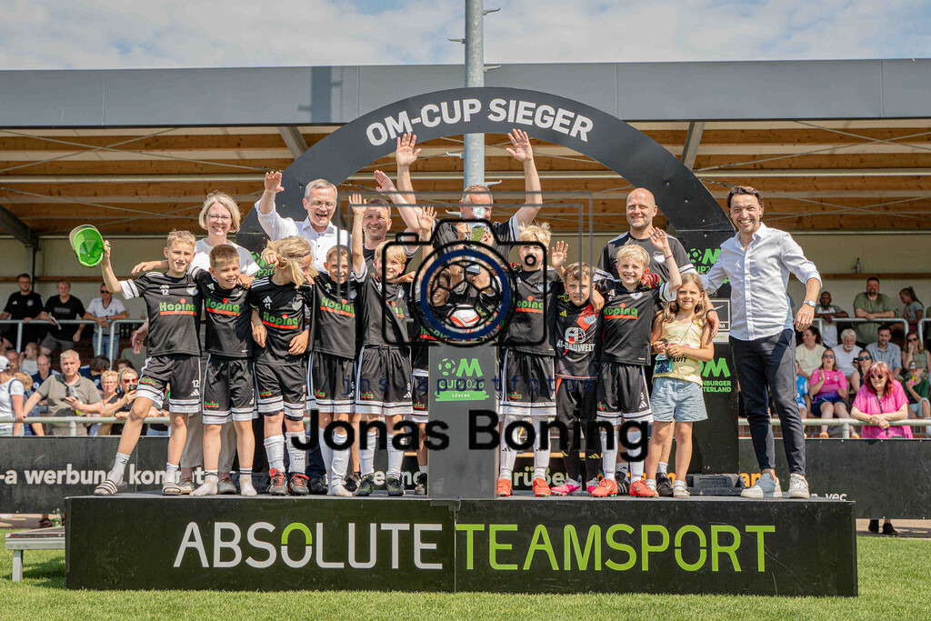 Fußball I E-Junioren I Saison 2025-2026 I OM-Cup Lüsche I Sonntag  I 25517 | jns.sportfotos - Realisiert mit Pictrs.com