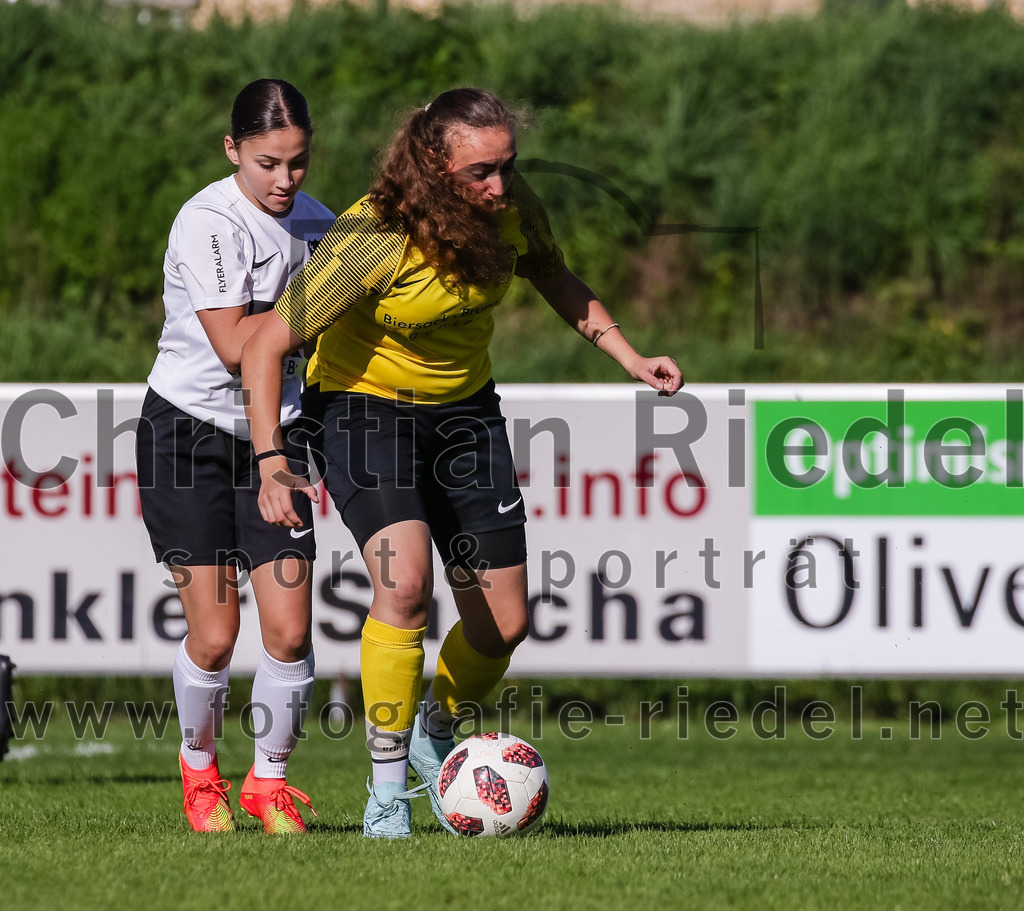 2023-09-02_020_FC_Moosinning_gegen_FC_Langengeisling | Moosinning, Deutschland, 02.09.2023:
Fußball, Hiscox Kreispokal 2023 / 2024, 1. Spieltag, FC Moosinning gegen FC Langengeisling, Endergebnis: 2:5

Foto: Christian Riedel / fotografie-riedel.net