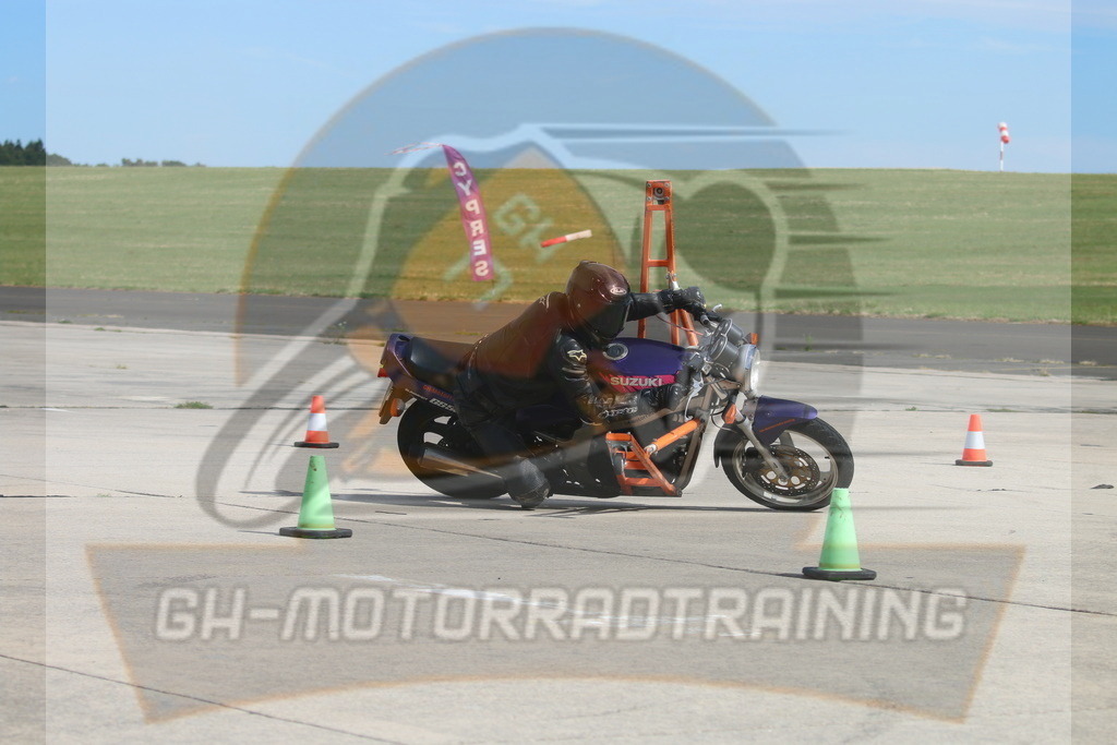 IMG_3816 | gh-motorradtraining-foto.de - Realisiert mit Pictrs.com