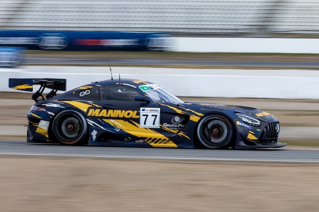 International GT Open 2026 am Hockenheimring | International GT Open 2026 am Hockenheimring***Der Mercedes-AMG GT3 von Alfredo Hernandez bei Rennen 1 - Realisiert mit Pictrs.com