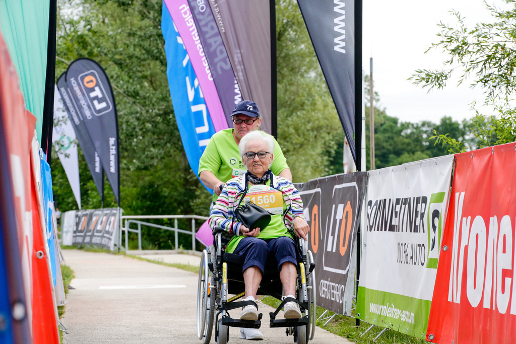 ..... | LINZ,AUSTRIA, 23.06.24, ÖGK Frauenlauf Linz  , Image shows: Photo: WAPICS / Andreas Willdoner