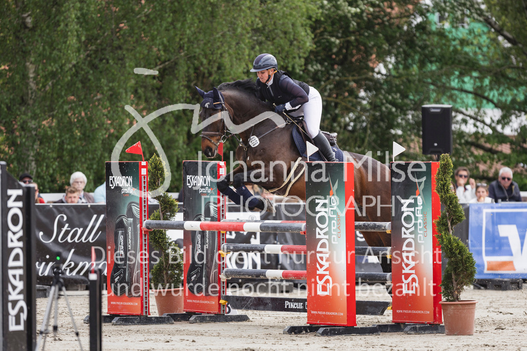 260509_PfSpTa_5_L-Spr-546 | Deine schönsten Turniermomente als professionelle Fotos! Entdecke hochwertige Pferdesport-Fotografie im Online-Shop. Jetzt Fotos finden & bestellen!