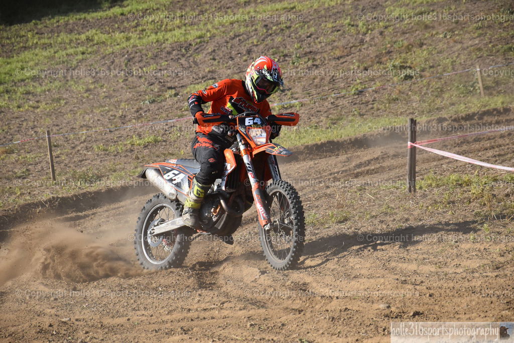 DSC_0528 | Sportfotografie , Motorsport, Motoross, Reitsport, Mointainbike, Enduro,
Landschaft , Outdoor, Eventfotografie, Landschaft, Bilder online bestellen - Realisiert mit Pictrs.com