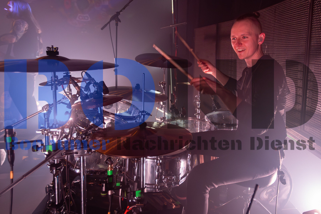 SES_ENIKOL20250501-64 | bond - Realisiert mit Pictrs.com