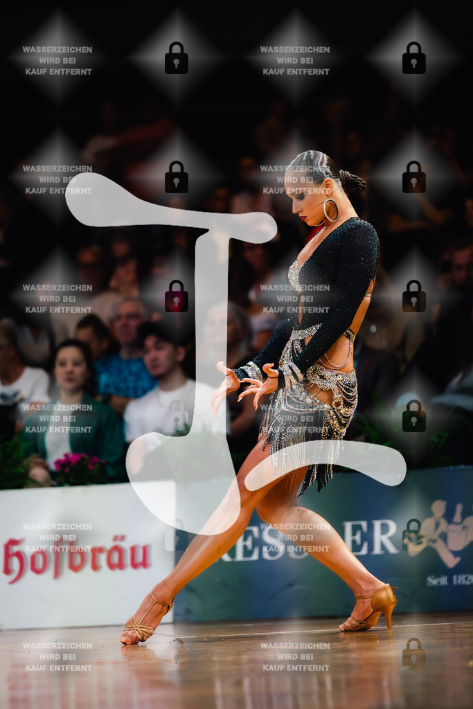 GOC 2025 - WDSF GrandSlam Latin 64-67th (62) Danila Sitovs _ Sofiia Chernikova (Germany)-2025-08-23-1673 | Webshop for digital downloads and prints of dance sport, event & show photographer Julian Link - Realisiert mit Pictrs.com