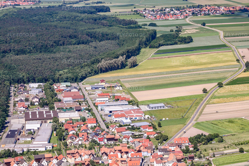 Luftbild: Neubaugebiet Im Tabakfeld in Hatzenbühl im Bundesland Rheinland-Pfalz in Deutschland. Foto: IMG_18448.jpg vom 30.05.2009 durch Werner Riehm/FLY-FOTO.de