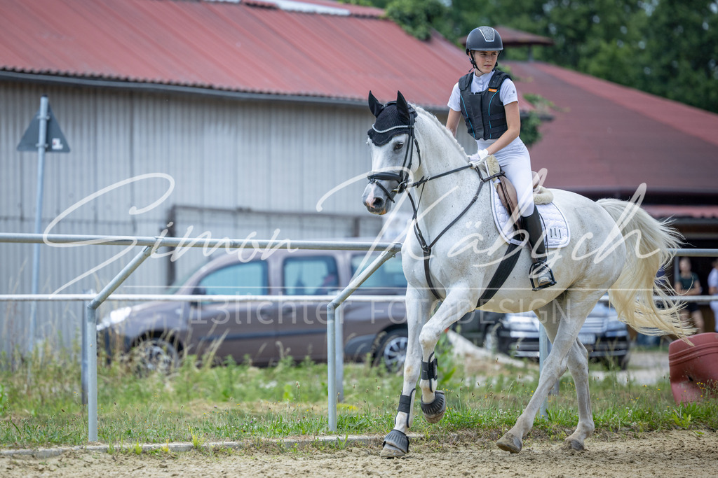 20260704-_3LI8859 | Tierfotografie Pferde, Hunde, Katzen, Haustiere.
Turnierfotografie Reitturniere, Reiten, Springreiten, Dressur in Hanau, dem Main-Kinzig-Kreis und dem Rhein-Main- Gebiet um Frankfurt