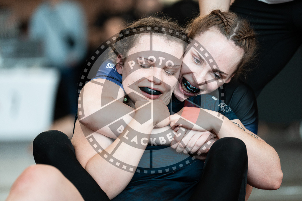 20251129PBB7344 | Fighters compete during the luta livre competition ILLCS XI winter edition on November 29, 2025 in Hannover, Germany.