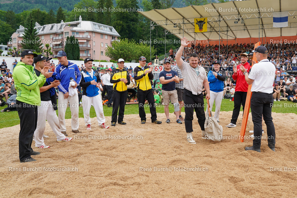 DSC00437 | René Burch leidenschaftlicher Fotograf aus Kerns in Obwalden.  Hier finden sie Sport, Landschaft und Natur Fotografie.
 - Realisiert mit Pictrs.com