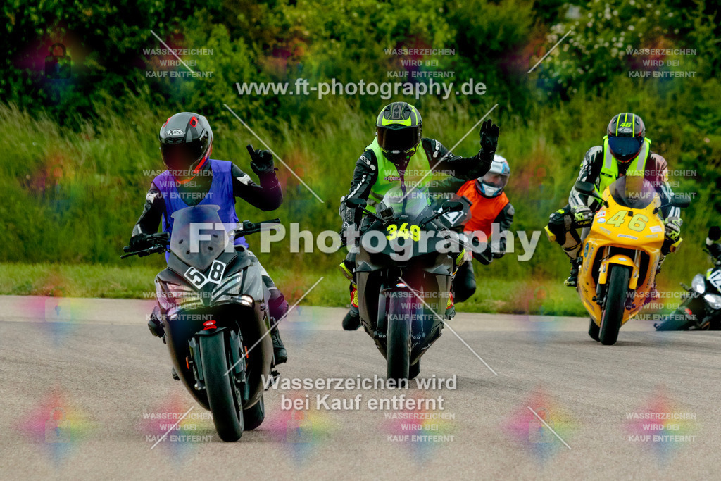 _7D21372 | Hier findet Ihr Bilder von Touristenfahrten auf der Nürburgring Nordschleife oder von anderen Veranstaltungen die ich besucht habe. Viel Spass beim Durch Schauen 