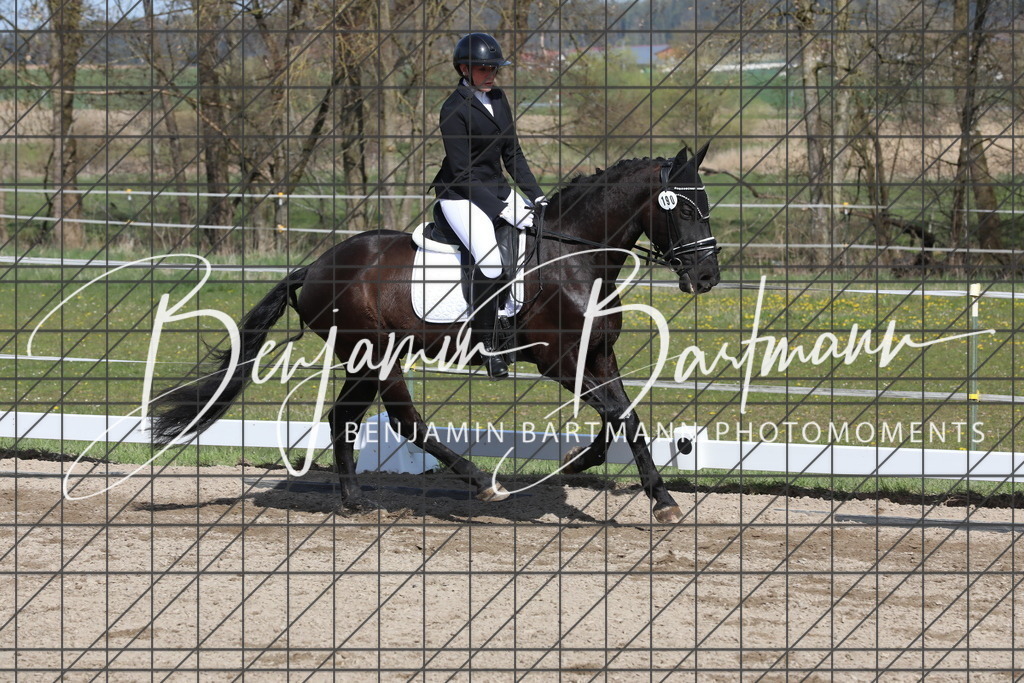 AZ2A3140 | Benjamin Bartmann Photomoments