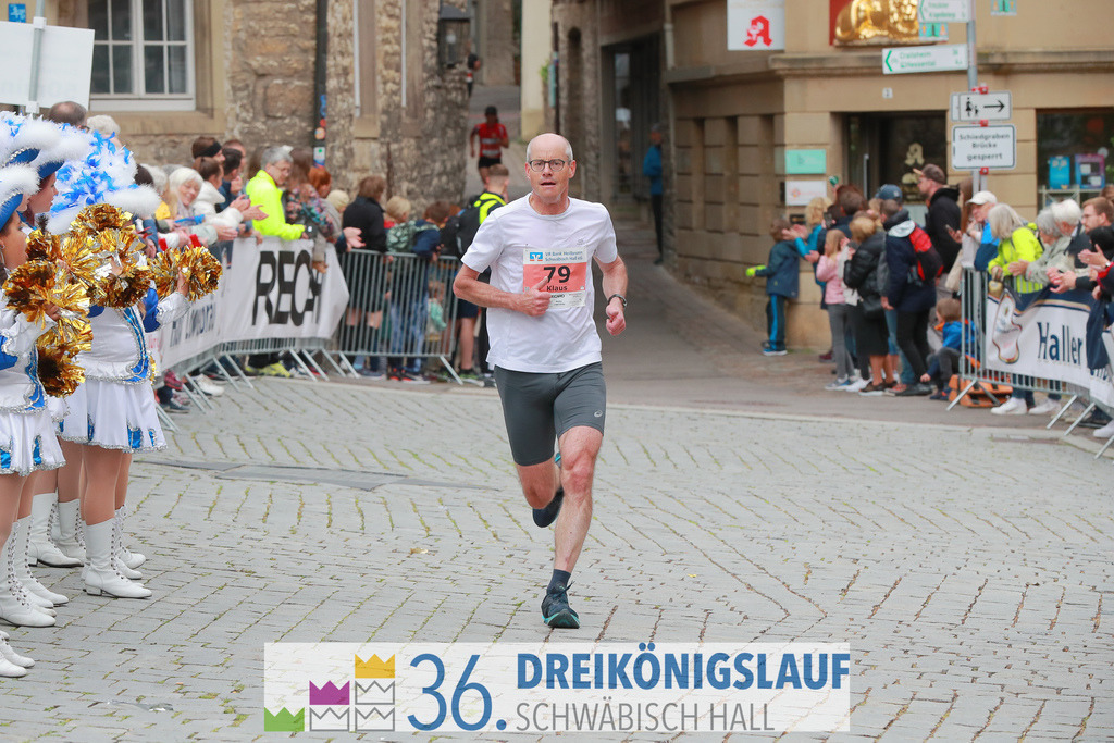VR Bank Hauptlauf 10km | 3königslauf 2022 VR Bank Hauptlauf - Realisiert mit Pictrs.com