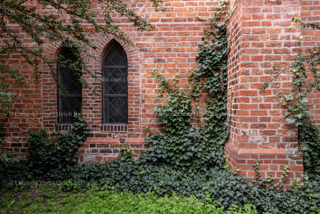 10049-12491 - Nauen im Havelland | Stockfoto und Bilderpool mit Bildmaterial aus Deutschland, dem Harz, Halberstadt, Quedlinburg, Wernigerode und weltweit. Qualitativ hochwertige und professionelle Fotos anschauen und kaufen. - Realisiert mit Pictrs.com