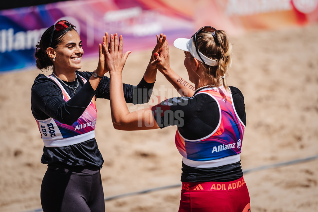 Beachvolleyball | Frauen | Allianz German Beach Tour 2025 | Tourstop Hamburg | 30.05.2025 | v.l. Shana Zobrist und Chenoa Christ