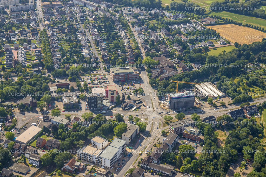 Duisburg220701228 | Luftbild, Baustelle und Neubau Sparkasse am Sittardsberg, Kreuzung Düsseldorfer Landstraße und Altenbrucher Damm, Buchholz, Duisburg, Ruhrgebiet, Nordrhein-Westfalen, Deutschland