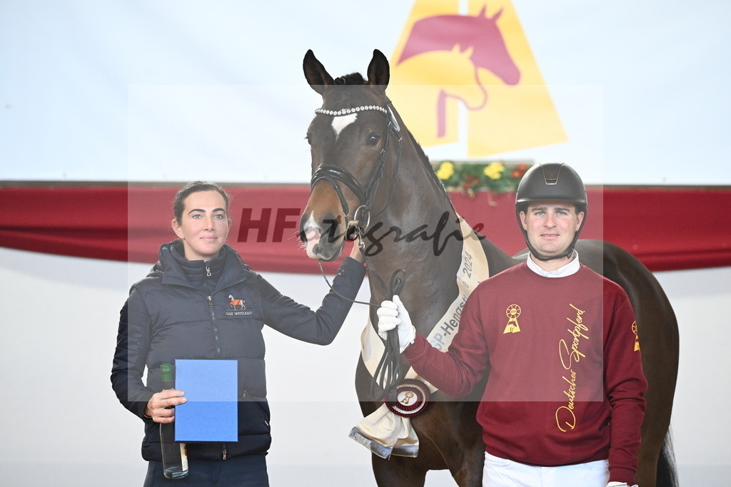 Kat.-Nr. 71 v. Va Bene_Müller_2242676 | hf-fotografie - Realisiert mit Pictrs.com