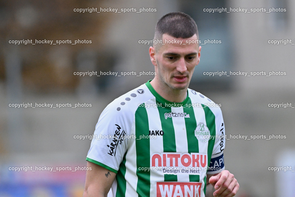 SV Donau vs. FC Nussdorf Debant | #24 Zoran Vukovic SV Donau,  SV Donau vs. FC Nussdorf Debant, SV Donau vs. FC Nussdorf Debant am 08.11.2025 in Klagenfurt (Sportplatz Donau), Austria, (Photo by Bernd Stefan)